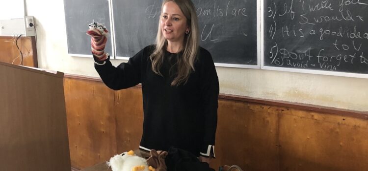 “Make your lessons brighter” – секційне засідання методичного семінару “НУШ – простір освітніх можливостей”