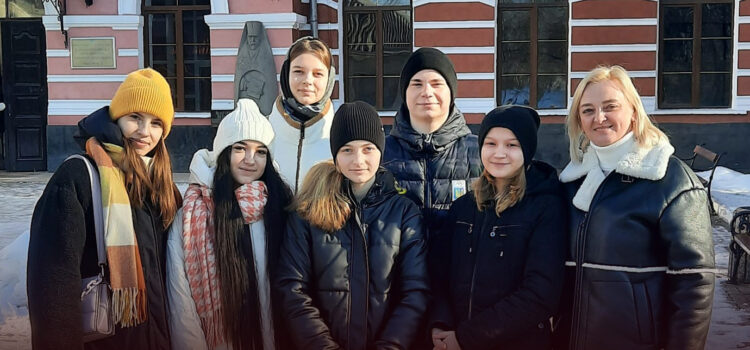 «Студент на один день»: зустріч зі здобувачами освіти Кам’янської гімназії «Студент на один день»: зустріч зі здобувачами освіти Кам’янської гімназії