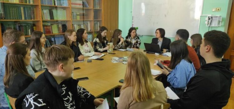 Розпочалася навчальна практика третьокурсників Розпочалася навчальна практика третьокурсників