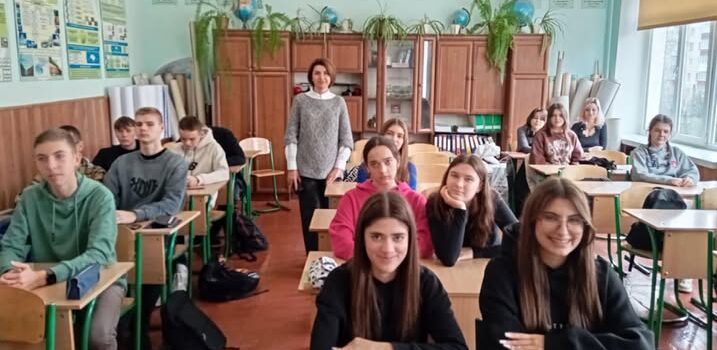 Зустріч зі здобувачами освіти Кам’янець-Подільського ліцею №14 Зустріч зі здобувачами освіти Кам’янець-Подільського ліцею №14