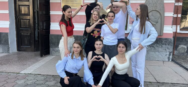 Завершуємо навчальний рік! Завершуємо навчальний рік!